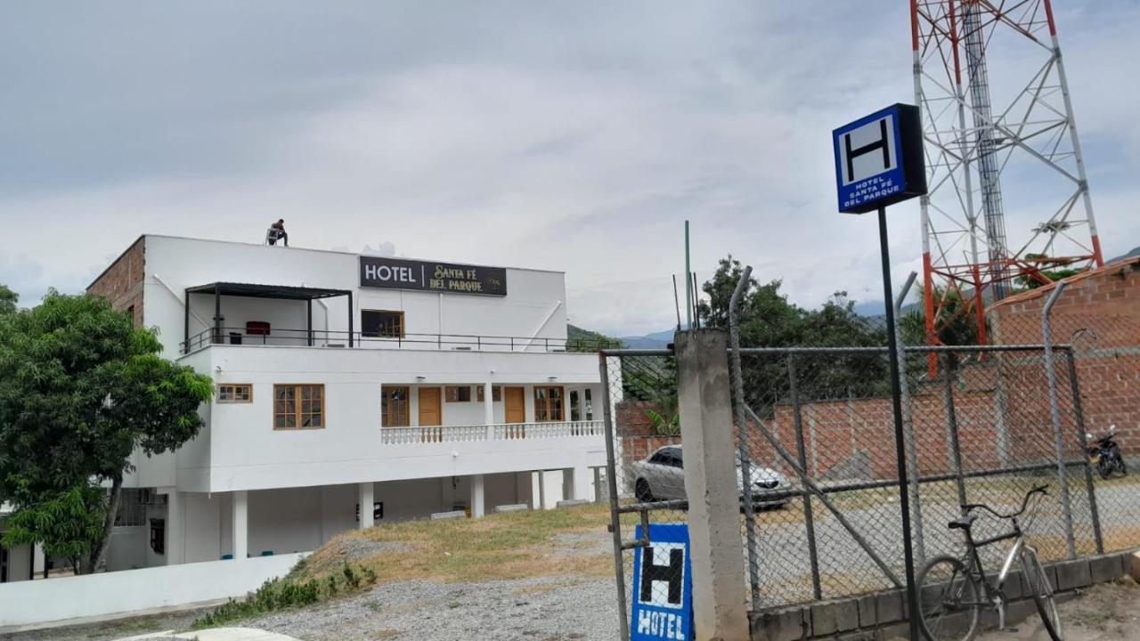 Hotel Santa Fe Del Parque Santa Fe de Antioquia Exterior photo